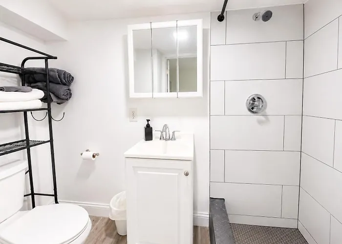 Apartment Cozy Logan Square Easy Access Chicago
